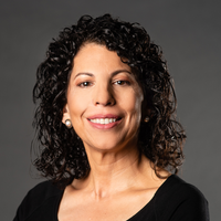 Steph Cohen New Headshot 2019 500